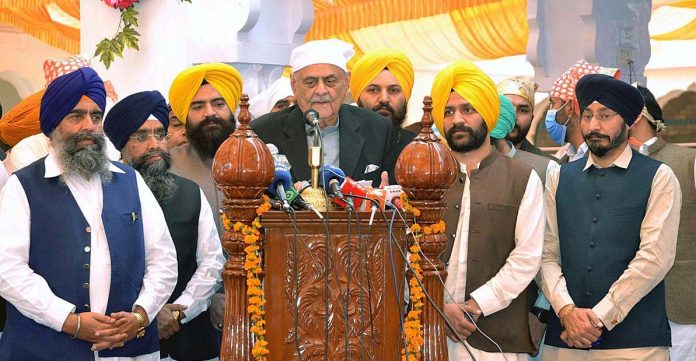 بابا گورونانک یونیورسٹی کی تعمیر کا کام جلدمکمل کر لیا جائے گا، اعجاز احمد شاہ کا سکھوں کے مذہبی تہوار”ساکا ننکانہ“ کی مرکزی تقریب سے خطاب بابا گورونانک یونیورسٹی کی تعمیر کا کام جلدمکمل کر لیا جائے گا، اعجاز احمد شاہ کا سکھوں کے مذہبی تہوار”ساکا ننکانہ“ کی مرکزی تقریب سے خطاب