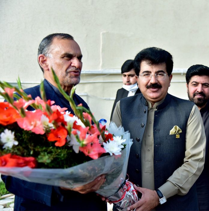 صادق سنجراننی آئندہ بھی جمہوریت کی پاسداری ، قانونی اصلاحات اداروں کی بہتری کے حوالے سے اپنا تعمیری کرداری ادا کرتے رہیں گے، اعظم سواتی صادق سنجراننی آئندہ بھی جمہوریت کی پاسداری ، قانونی اصلاحات اداروں کی بہتری کے حوالے سے اپنا تعمیری کرداری ادا کرتے رہیں گے، اعظم سواتی