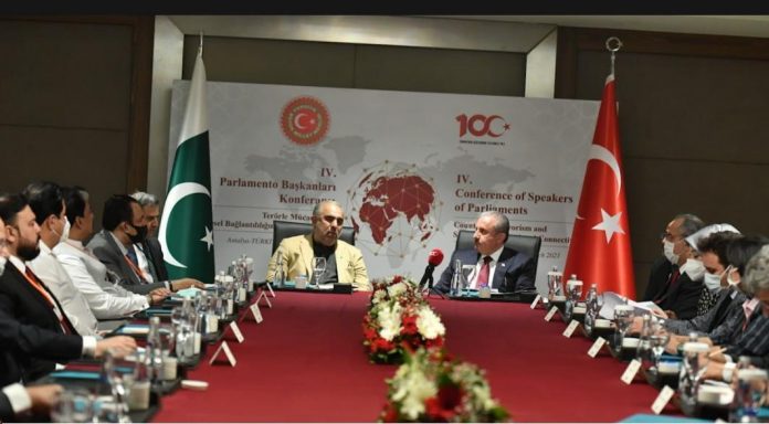 سپیکر قومی اسمبلی اسد قیصر کا پارلیمنٹس کے سپیکر کی چوتھی کانفرنس سے خطاب