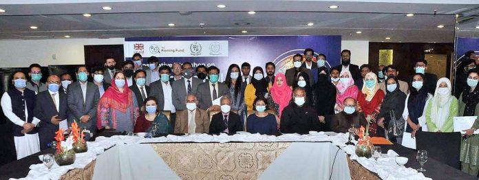 صحت ہماری اولین ترجیح ہے، انسانی جان بچانے کے لئے اینٹی بائیوٹک کا مناسب استعمال بنیادی اہمیت کا حامل ہے، ایگزیکٹوڈائریکٹر ڈریپ آصف روف صحت ہماری اولین ترجیح ہے، انسانی جان بچانے کے لئے اینٹی بائیوٹک کا مناسب استعمال بنیادی اہمیت کا حامل ہے، ایگزیکٹوڈائریکٹر ڈریپ آصف روف