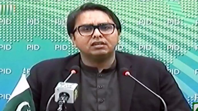 الیکشن کمیشن سید یوسف رضا گیلانی کے بیٹے کی ویڈیو سامنے آنے کے معاملہ کا نوٹس لے، معاون خصوصی برائے سیاسی ابلاغ ڈاکٹر شہباز گل کی پریس کانفرنس الیکشن کمیشن سید یوسف رضا گیلانی کے بیٹے کی ویڈیو سامنے آنے کے معاملہ کا نوٹس لے، معاون خصوصی برائے سیاسی ابلاغ ڈاکٹر شہباز گل کی پریس کانفرنس
