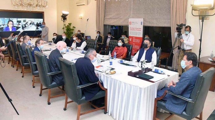 حکومت نے پہلی بار شوگر مافیا پر ہاتھ ڈالا ہے،وزیر اعظم عمران خان کا پاکستان نیشنل ہیومن ڈویلپمنٹ رپورٹ کے اجراکی تقریب سے خطاب
