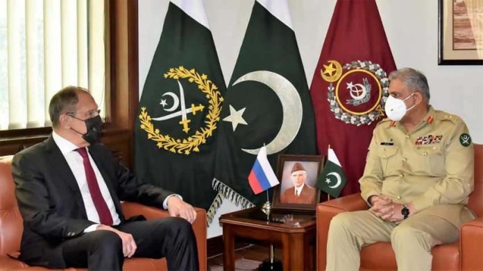 پاک فوج کے سربراہ جنرل قمر جاوید باجوہ سے روس کے وزیر خارجہ کی ملاقات
