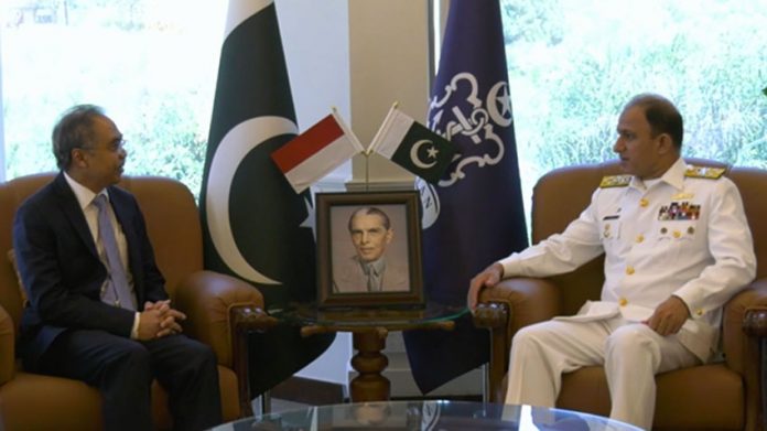 امیر البحر ایڈمرل محمد امجد خان نیازی سے انڈونیشیا کے سفیر کی ملاقات، خطے کی سکیورٹی صورتحال ، بحری تعاون کے فروغ پر بات چیت
