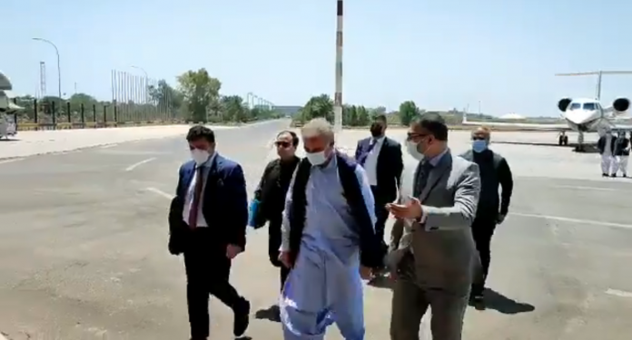 وزیر خارجہ مخدوم شاہ محمود قریشی تین روزہ دورے پر عراق پہنچ گئے