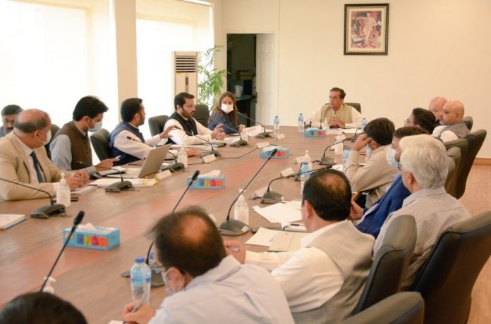 صوبے جنگلات کے رقبے کو فروغ دینے کی کوششیں تیز کریں، ٹین بلین ٹری سونامی پروگرام قومی مقصد ہے ، وزیر اعظم کے معاون خصوصی ملک امین اسلم فیڈرل فارسٹری بورڈ کے اجلاس میں خطاب
