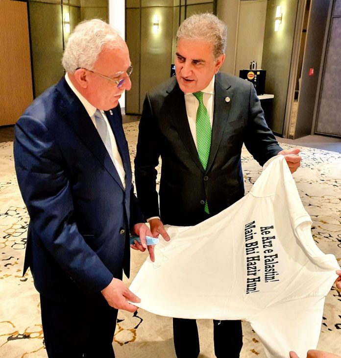 وزیر خارجہ مخدوم شاہ محمود قریشی کی ترکی میں فلسطینی وزیر خارجہ ڈاکٹر ریاض المالکی سے ملاقات