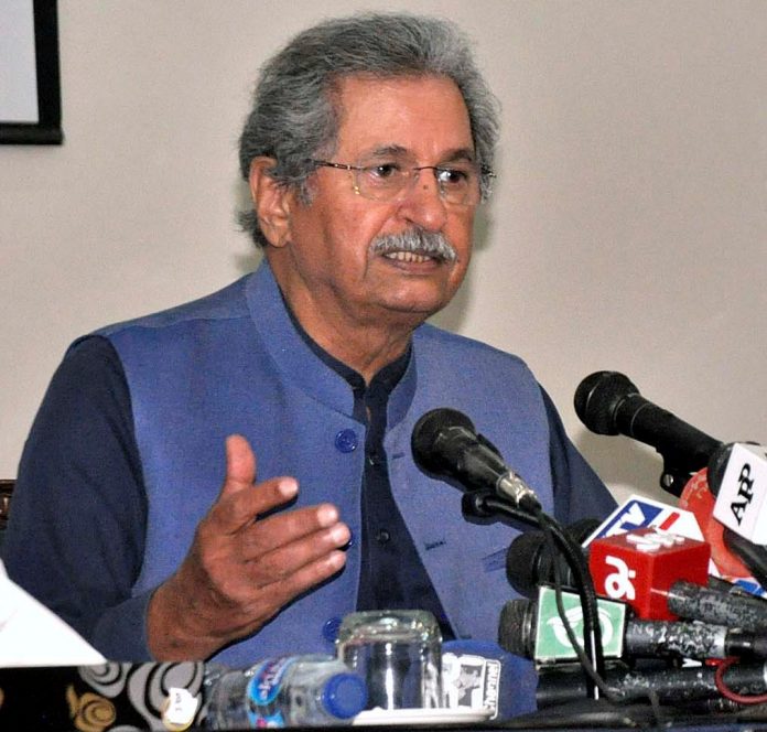 ساری قوم عمران خان کے ساتھ ہے اور آج کے جلسہ نے اس کا فیصلہ سنا دیا ہے۔ شفقت محمود