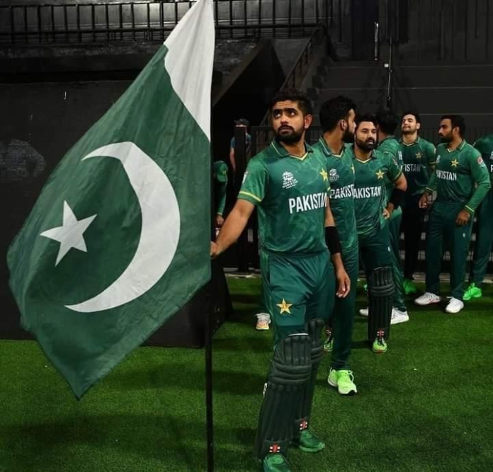 پاکستان ٹیم 5 مرتبہ ٹی ٹونٹی ورلڈکپ سیمی فائنل میں پہنچنے والی پہلی ٹیم بن گئی