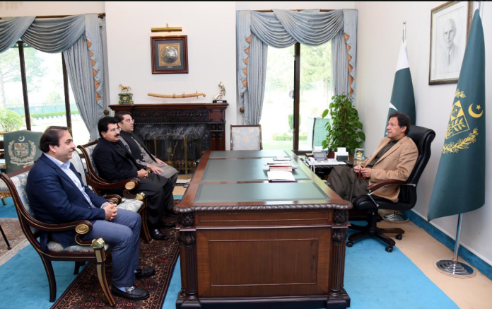 وزیراعظم عمران خان سے چیئرمین سینیٹ محمد صادق سنجرانی کی ملاقات