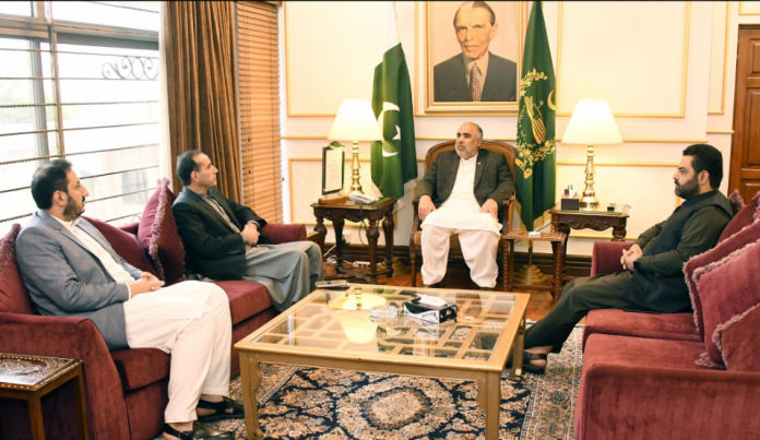 سپیکر قومی اسمبلی اسد قیصر سے ڈپٹی اسپیکر گلگت بلتستان اسمبلی نذیر احمد کی ملاقات