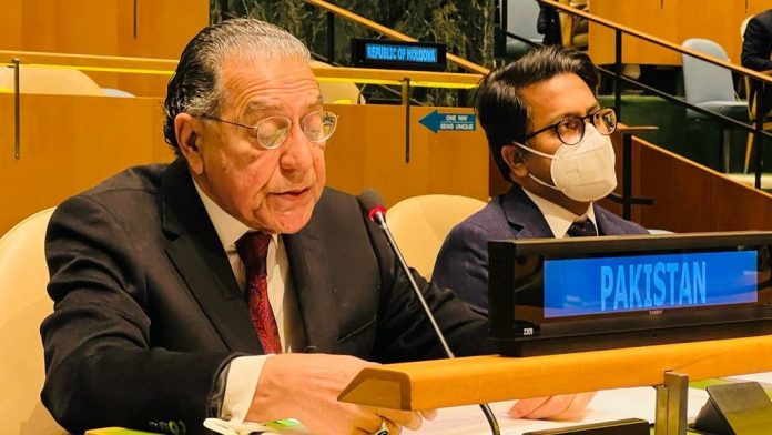 اقوام متحدہ کا امن سازی کمشین غیر حل شدہ تنازعات کی بنیادی وجوہات کے حل کے لیے کردار ادا کرے، اقوام متحدہ میں پاکستان کے مستقل مندوب منیر اکرم