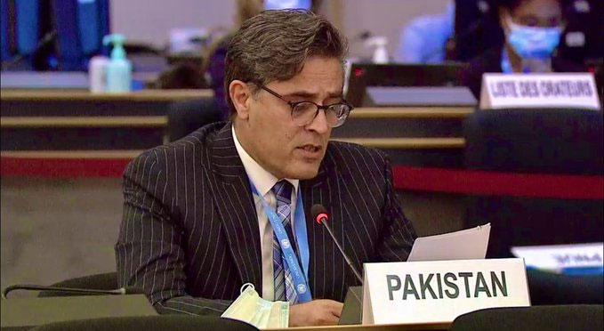 جنیوا میں اقوام متحدہ دفتر میں پاکستان کے مستقل نمائندہ ، پاکستانی سفیر خلیل ہاشمی