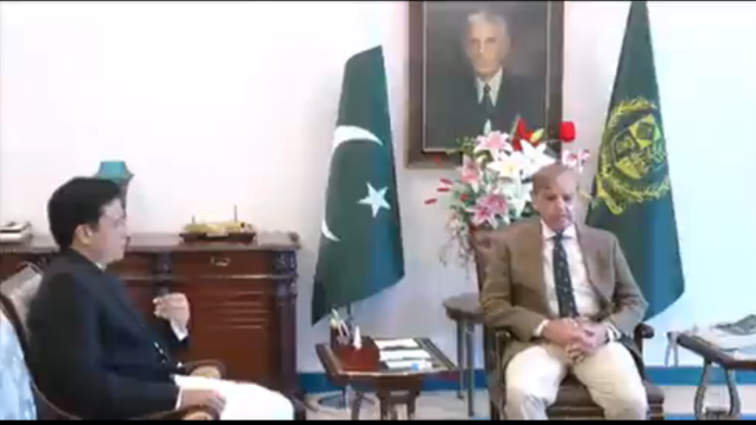 آئین کی بالا دستی سے ہی پاکستان میں جمہوری اداروں کو مزید مضبوط کیا جا سکتا ہے، وزیراعظم شہباز شریف کارکن قومی اسمبلی محسن شاہ نواز رانجھا سے ملاقات میں اظہار خیال