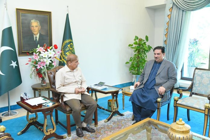 وزیرِ اعظم شہباز شریف کی پاور سیکٹر میں ترجیحی بنیادوں پر اصلاحات، بند بجلی گھروں کو جلد بحال کرنے کیلئے اقدامات کی ہدایت