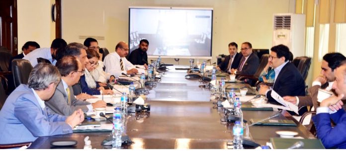 اقتصادی رابطہ کمیٹی نے مئی 2022 کے پہلے پندرہ دن کے لیے پٹرولیم مصنوعات پر سبسڈی کی مد میں55.8 ارب روپے کی منظوری دیدی