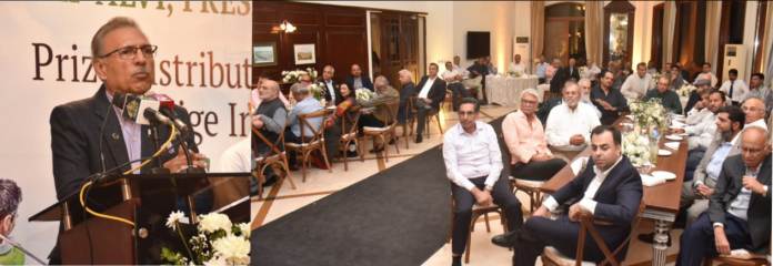 پاکستانی قوم چیلنجز اور مسائل کے باوجود ترقی کر رہی ہے، صدر مملکت ڈاکٹر عارف علوی