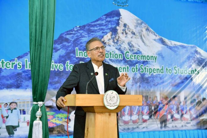 صدر مملکت ڈاکٹر عارف علوی کا سرکاری سکولوں میں زیر تعلیم طالب علموں کیلئے ٹرانسپورٹیشن وظیفے کی فراہمی کے منصوبے کا باقاعدہ افتتاح