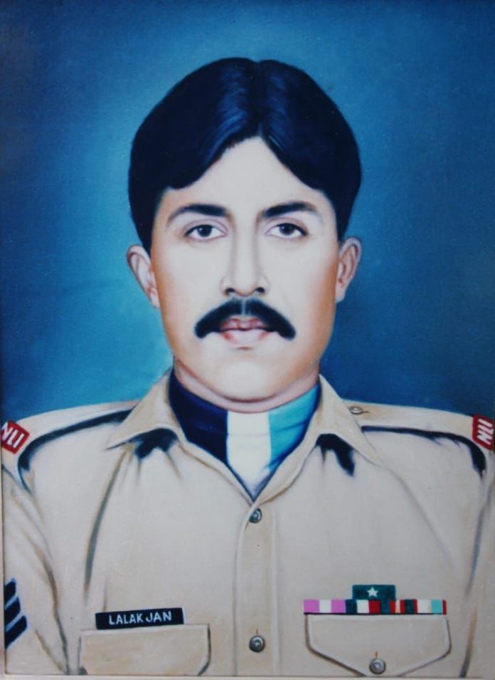 کارگل معرکے میں دُشمن پر دھاک بٹھانے والے ہیروحوالدار لالک جان شہید(نشان حیدر)کی داستان
