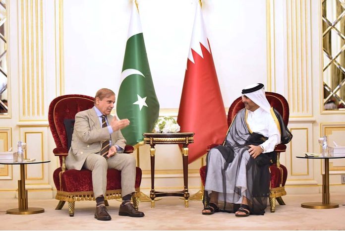 وزیر اعظم محمد شہباز شریف کی قطر کے وزیر اعظم سے ملاقات، دو طرفہ تعلقات اور مشترکہ دلچسپی کے علاقائی اور بین الاقوامی امور پر تبادلہ خیال کیا