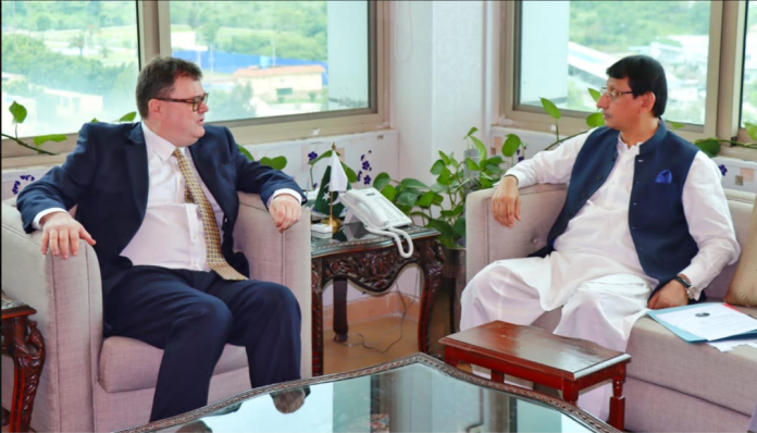 ٹیلی نار کی طرح دیگر نارویجن کمپنیوں کو پاکستان میں سرمایہ کاری پر خوش آمدید کہیں گے، وفاقی وزیر آئی ٹی و ٹیلی کام سید امین الحق