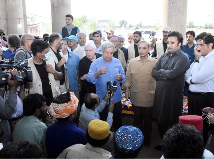 پاکستان میں سیلاب کی تباہ کاریاں ہولناک ہیں،پاکستان دوسرےملکوں کی پیداکردہ آلودگی سےبراہ راست متاثرہورہاہے،سیلاب سےہونےوالےنقصانات پورے کرنااکیلےپاکستان کےوسائل سےممکن نہیں، انتونیو گوتریس