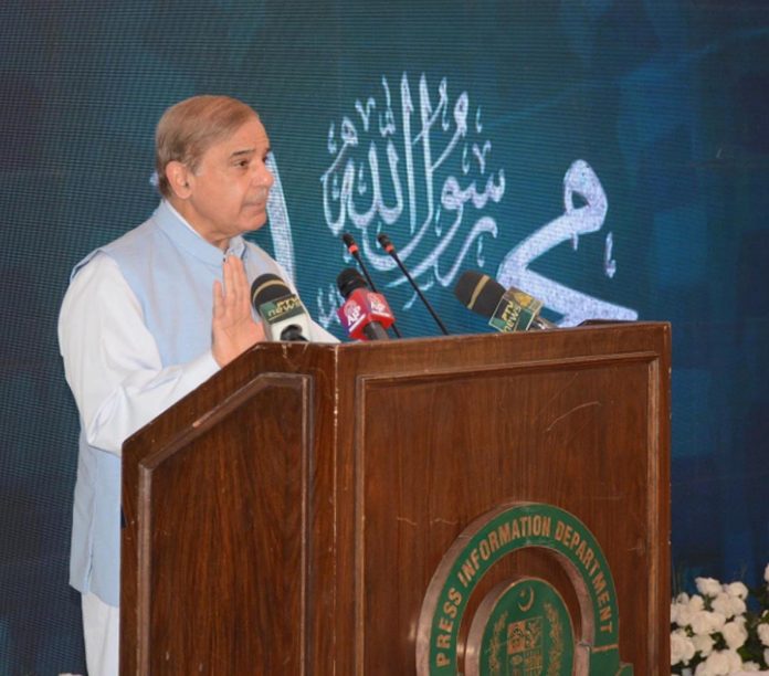 حضرت محمد مصطفیٰ ؐ کا یوم ولادت مذہبی عقیدت و احترام سے منایا گیا