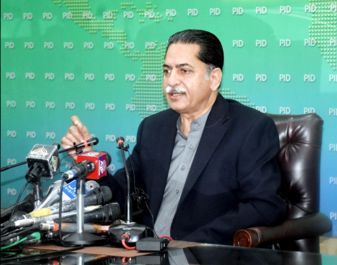 اسلحہ اورجتھوں کے زورپر کسی کو ریاست پرقابض ہونے کی اجازت نہیں دیں گے، عمران خان کی کی اصل بیماری دماغ کی ہے ، وفاقی وزیرمیاں جاویدلطیف کی پریس کانفرنس