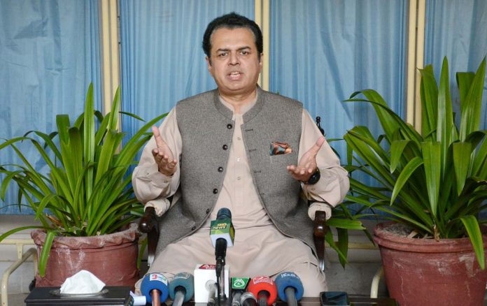 وزیراعظم شہبازشریف نے فیصل آباد کو 10 ارب روپے کے دو اہم منصوبوں کا تحفہ دیا ۔طلال چوہدری