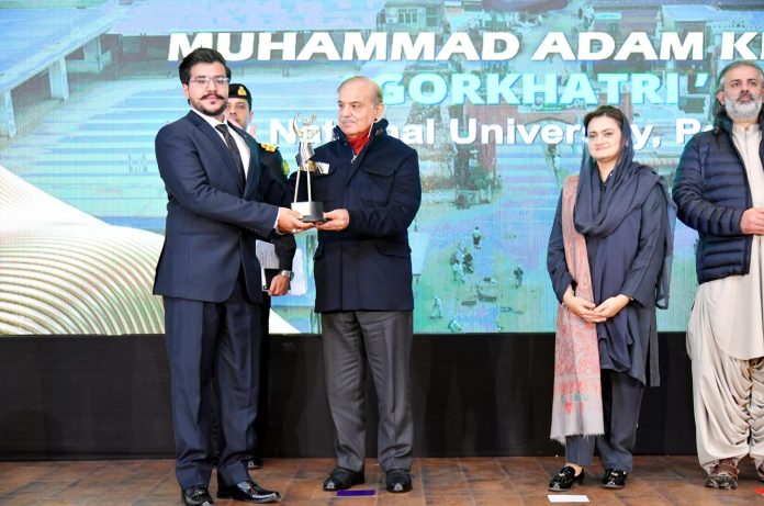 شارٹ فلم فیسٹیول میں ایوارڈ جیتنے والے دنیا کو پاکستان بارے آگاہی دینے میں اہم کردار ادا کریں گے، شہبا ز شریف