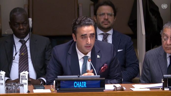 پائیدار ترقیاتی اہداف حاصل کرنے کے ساتھ ساتھ موسمیاتی تبدیلی کے نقصانات سے بھی نجات حاصل کرنی ہے، وزیر خارجہ بلاول بھٹو زرداری کا نیو یارک میں جی77 وزارتی کانفرنس سے خطاب