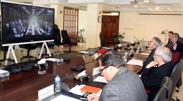 وفاقی وزیرخزانہ اسحاق ڈار کا تمام شراکت داروں پر سود سے پاک نظام کے نفاذ کی راہ میں حائل تمام رکاوٹوں کو دور کرنے کیلئے عزم، خلوص اور افہام و تفہیم کے ساتھ کام کرنے پرزور