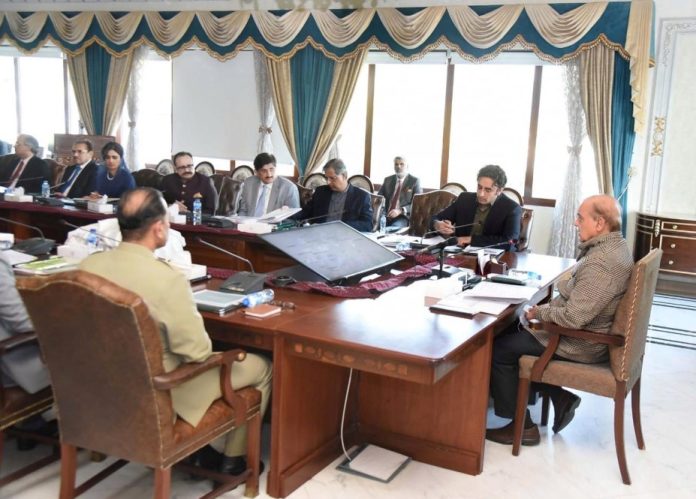 دہشت گردی کا خاتمہ، معاشی بحالی اور سیاسی استحکام آپس میں باہم جڑے ہوئے ہیں، وزیراعظم کی زیرصدارت سینٹرل اپیکس کمیٹی کے اجلاس میں اتفاق