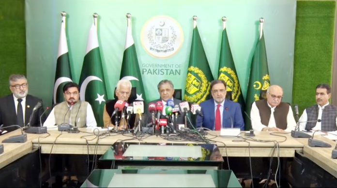 اجتماعی دانش کاراستہ اپنانے کی ضرورت ہے،سپریم کورٹ پریکٹس اینڈ پروسیجرل بل کی منظوری سےقبل ہی عدالت عظمی میں چیلنج ہونے اور بنچ کی تشکیل کو مسترد کر تے ہیں،حکومت میں شامل اتحادی جماعتوں کے رہنمائوں کی پریس کانفرنس