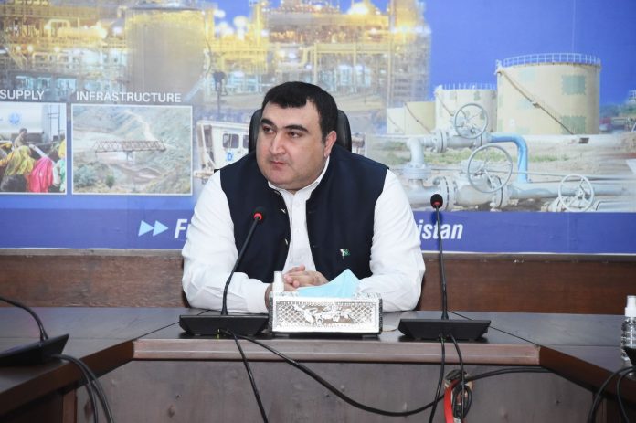 ڈپٹی سپیکر قومی اسمبلی زاہد اکرم درانی کا او جی ڈی سی ایل کی جانب سے ایمبولینسز کی ڈسٹرکٹ ہیلتھ آفیسر بنوں کو سپردگی کے حوالہ سے تقریب سے خطاب