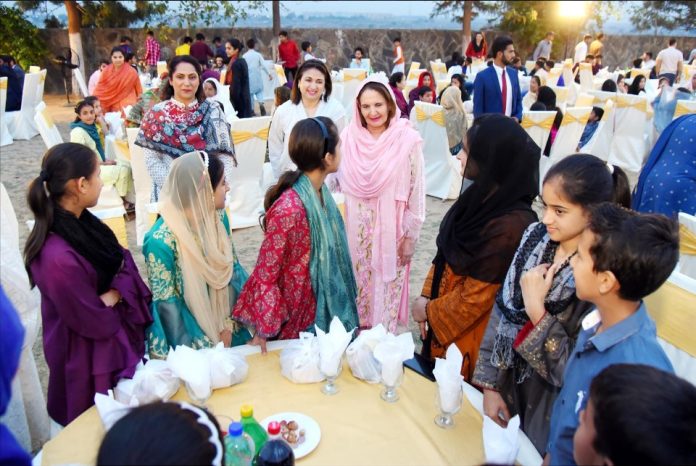ایس او ایس چلڈرن ویلج جیسے اداروں میں آکرانسان اور پرسکون ہو جاتا ہے،بیگم ثمینہ عارف علوی