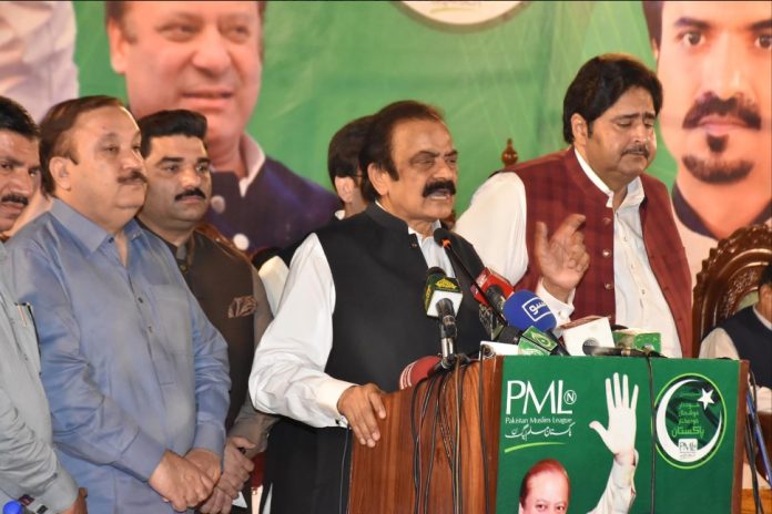 اسمبلیاں اپنی مدت پوری کریں گی،فتنے کے کہنے پر ایک روز کیلئے بھی اسمبلیوں کی مدت کم نہیں کریں گے، رانا ثنااللہ خان کاپبلک سیکرٹریٹ کی افتتاحی تقریب سے خطاب