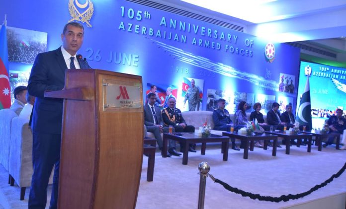 پاکستان اور آذربائیجان کے درمیان برادرانہ تعلقات تمام شعبوں میں مضبوط ہورہے ہیں، آذری سفیر خضر فرہادوف کا تقریب سے خطاب