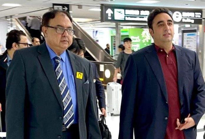 وزیر خارجہ بلاول بھٹو زرداری جاپانی حکومت کی دعوت پر ٹوکیو پہنچ گئے