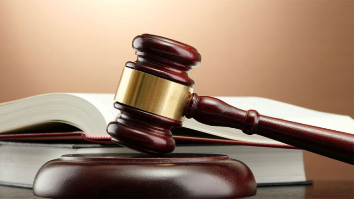 توشہ خانہ فوجداری کیس میں چیئرمین پی ٹی آئی کو 3 سال قید ، ایک لاکھ روپے جرمانہ