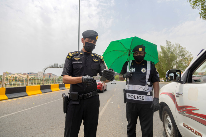 سعودی عرب میں 15 ہزار غیر قانونی تارکین گرفتار