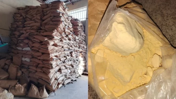 زائد المعیاد خشک دودھ کے 400 بیگ برآمد