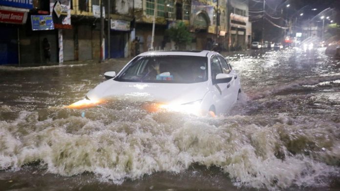 دنیا بھر میں سیلاب کے انتہائی خطرے والے علاقوں میں آبادی کے پھیلا ئو میں تیزی سے اضافہ ہو رہا ہے،عالمی بینک کے ماہر معاشیات کی رپورٹ