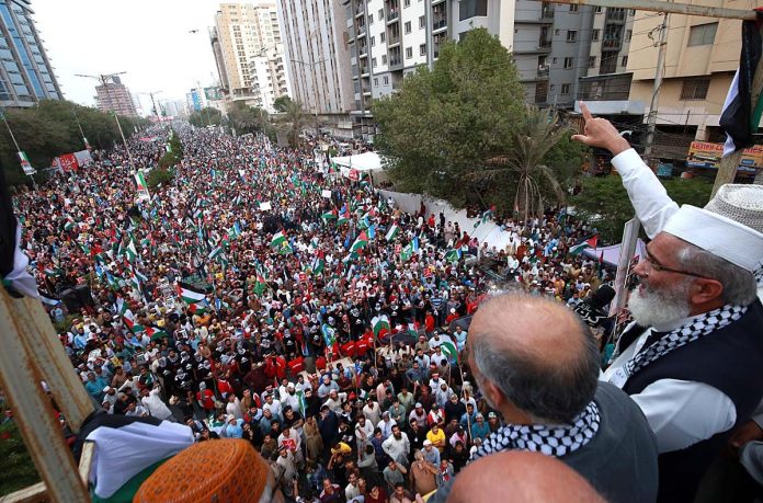 ایران اور سعودی عرب کے فلسطین کے حوالے سے آپس میں رابطے شروع کرنے کاخیر مقدم کرتے ہیں ، سراج الحق کا فلسطین مارچ سے خطاب