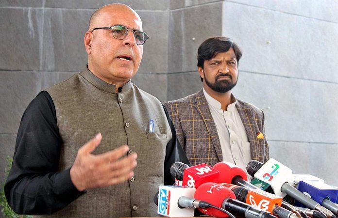 آرمی چیف جنرل سید عاصم منیر کی معیشت کو بہتر بنانے کی کوششوں کے ثمرات ملنا شروع ہوگئے ہیں، جان اچکزئی