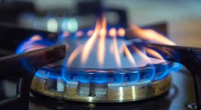 پچھلی تاریخوں سے گیس کی قیمتیں نافذ العمل ہونے کی خبروں میں کوئی صداقت نہیں، ترجمان وزارت پٹرولیم