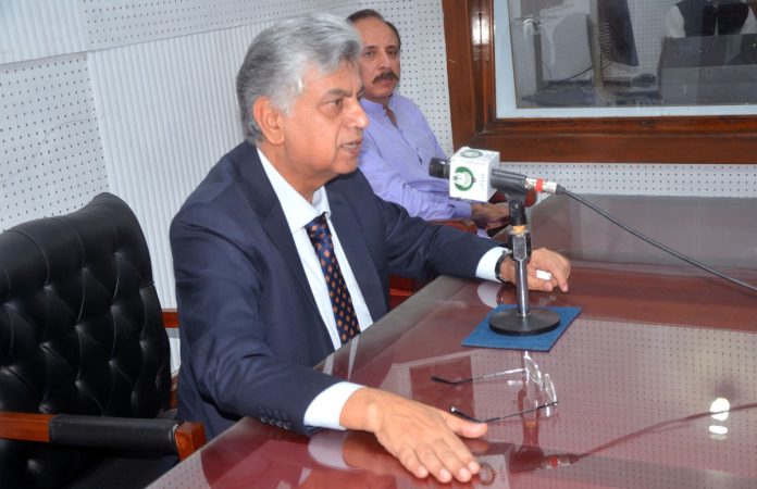 حلقہ بندیوں کا مرحلہ مکمل ہونے کے بعد انتخابات کی حتمی تاریخ کا اعلان ہوگا، ریڈیو پاکستان کی بحالی کی پوری کوشش کریں گے، نگران وفاقی وزیراطلاعات مرتضی سولنگی
