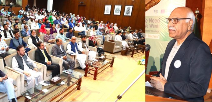 اساتذہ کے احترام اور پہچان کے بغیر معاشرہ کبھی بھی حقیقی کامیابی اور ترقی حاصل نہیں کر سکتا، چیئرمین بی آئی ایس پی ڈاکٹر محمد امجد ثاقب