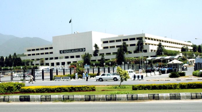 اسلام آباد،سینیٹ نے فلسطینی عوام کے ساتھ اظہار یکجہتی اور اسرائیلی جارحیت و بربریت کے خلاف مذمتی قرارداد کی اتفاق رائے سے منظوری دے دی