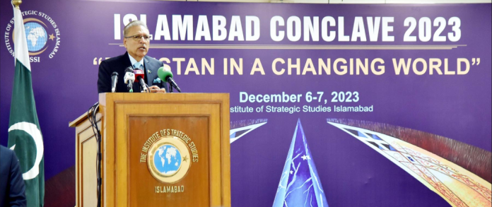 بڑی طاقتوں کی جانب سے ابھرتی ہوئی ٹیکنالوجیز کا فوجی استعمال عالمی منظر نامے کو مزید پیچیدہ بنا رہا ہے،سالانہ دو روزہ ”اسلام آباد کانکلیو“ سے مقررین کا خطاب